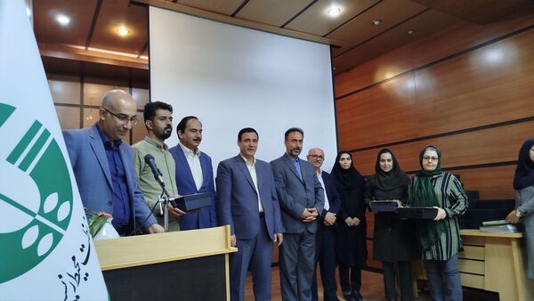 همایش گرامیداشت هفته محیط‌زیست در البرز 