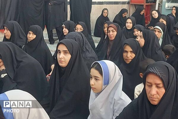 گرامیداشت یاد و خاطره مراسم یادواره شهدای دهستان شاه جهان در  روستای مایوان