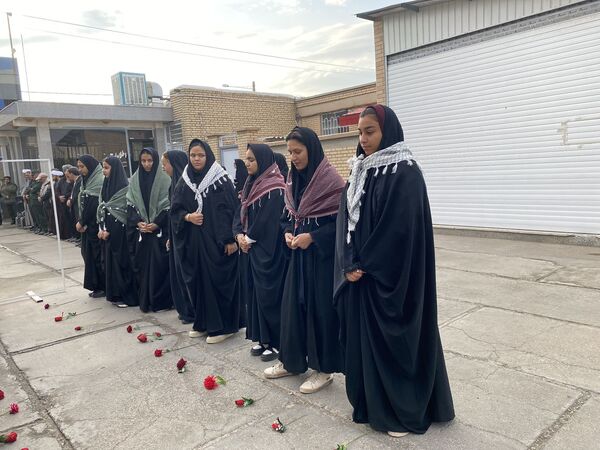 اعزام دانش‌آموزان شهرستان مه‌ولات به اردوی راهیان نور