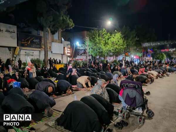 اقامه نماز استغاثه به امام عصر (عج)