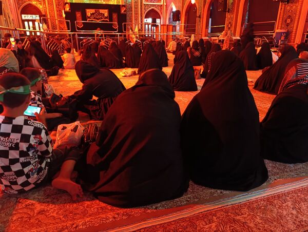 برگزاری مراسم عزاداری شب دوم  ماه محرم در تکیه ابوالفضلی نیشابور