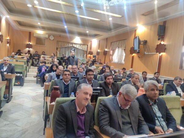 نشست مشترک وزیر آموزش و پرورش و روسای ادارات آموزش و پرورش خراسان رضوی