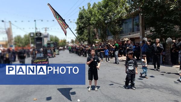 حضور پرشور کودکان و نوجوانان یاسوجی در روز عاشورا 