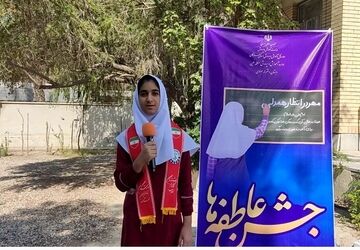 همدلی دانش‌آموزان و آتش‌نشانان برای حمایت از همکلاسی‌های نیازمند