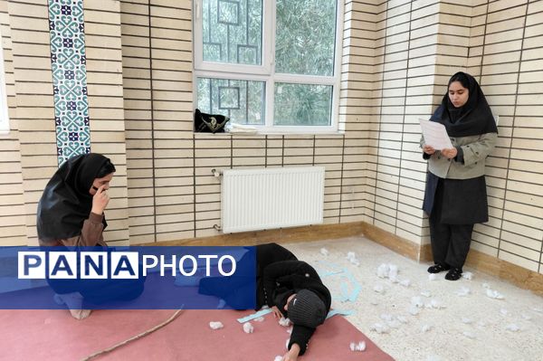 شکوفایی استعدادها در دبیرستان خوارزمی رباط‌کریم