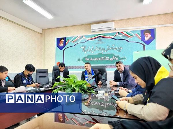 نشست هم‌ اندیشی دانش‌آموز خبرنگاران پانا در شهرستان کلات