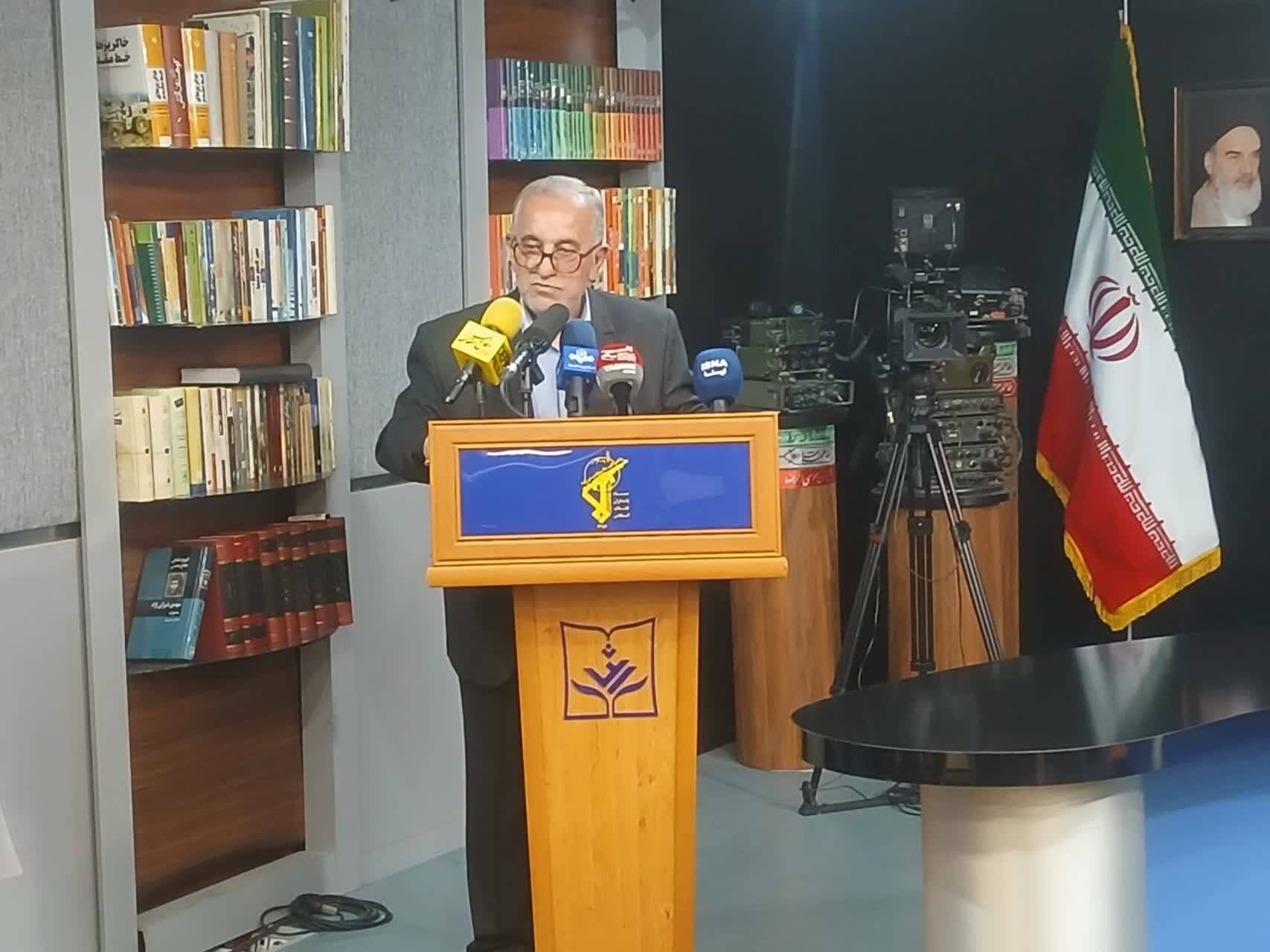 از رزم در کردستان تا ثبت ۱۰ ساله اسناد تبلیغات جنگ؛ تلاشی بی‌وقفه برای حفظ میراث دفاع مقدس
