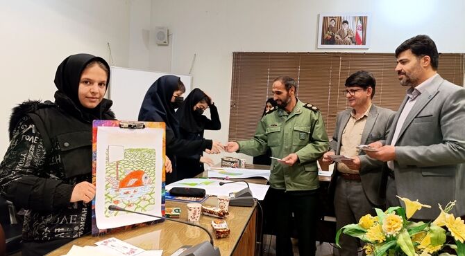 گردهمایی دانش‌آموزان هنرمند کبودرآهنگ در قالب «پرسش مهر»