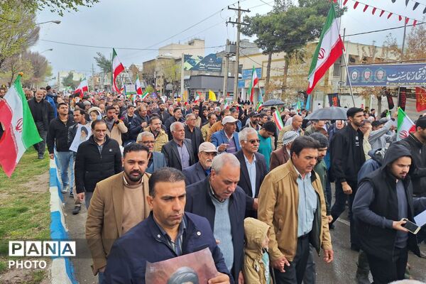 راهپیمایی روز قدس و تشییع شهید اقتدار در مرودشت