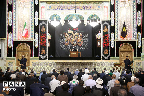 مراسم عزاداری ایام فاطمیه در حرم حضرت معصومه(س)