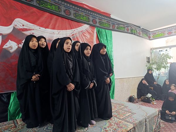 پاتوق مروارید در حسینیه ابوطالب (ع)