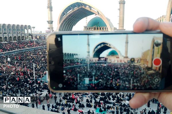 مراسم وداع و بدرقه آقای شهید ایران در مصلی امام خمینی (ره)