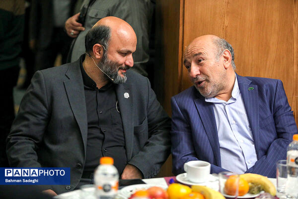 گردهمایی ورزشکاران در پویش ملی «به‌ساز مدرسه بساز مدرسه»