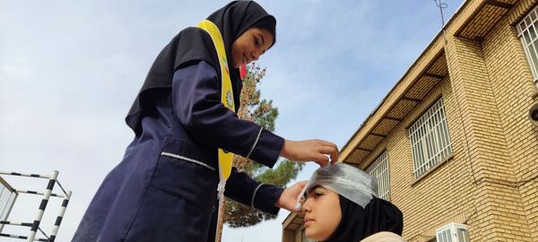 مانور زلزله در دبیرستان هاشمی نژاد