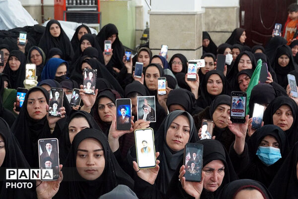 بیعت فرهنگیان شهرستان بجنورد با سومین رهبر انقلاب 