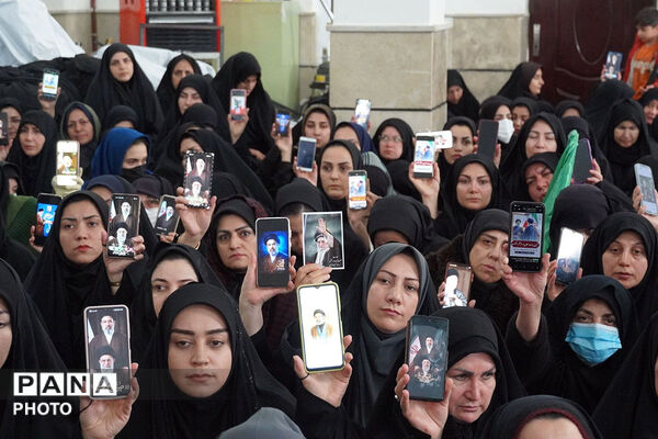 بیعت فرهنگیان شهرستان بجنورد با سومین رهبر انقلاب 