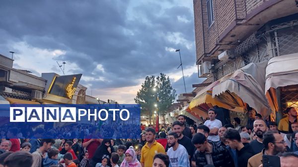 ملکان در پرتو هنر و معنویت؛ جشن میلاد امام رضا (ع) در بازار نوسازی شده