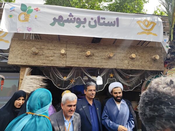 بازدید معاون پرورشی و فرهنگی وزارت آموزش و پرورش از نمایشگاه دستاوردهای کانون‌های فرهنگی تربیتی استان بوشهر