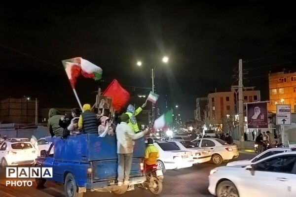 بیعت مردم غیور باقرشهر و کهریزک با سومین رهبر انقلاب اسلامی 