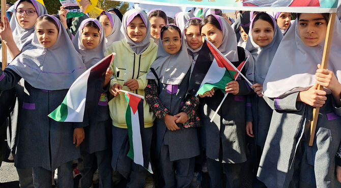 اجتماع بزرگ در روز ۱۳ آبان؛ نمایشی از همبستگی و اراده مردم ایران