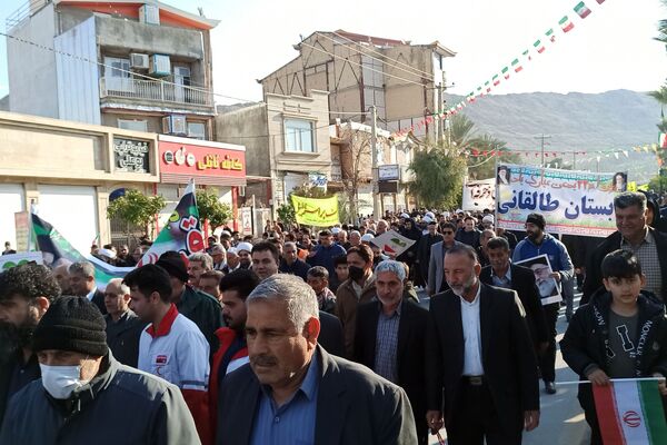 راهپیمایی پر شور ۲۲ بهمن در سرپل ذهاب 