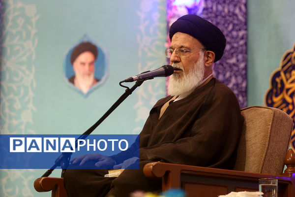 مراسم جشن میلاد پیامبر اکرم(ص) و امام جعفر صادق(ع) در حرم حضرت معصومه(س)