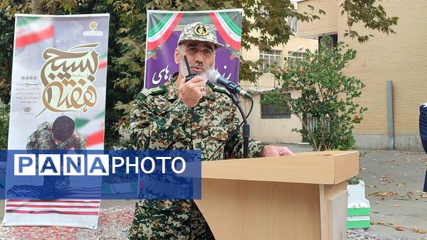 رزمایش گردان‌های بسیج فرهنگیان سپاه امام رضا (ع) در اداره‌کل آموزش و پرورش خراسان رضوی