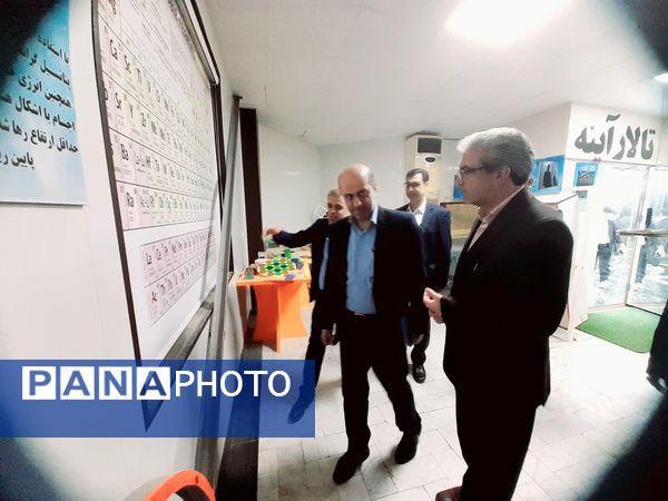  بازدید معاون وزیر و رئیس مرکز روابط‌ عمومی وزارت آموزش و پرورش از پژوهش‌سرای شهید خوشبخت بوشهر