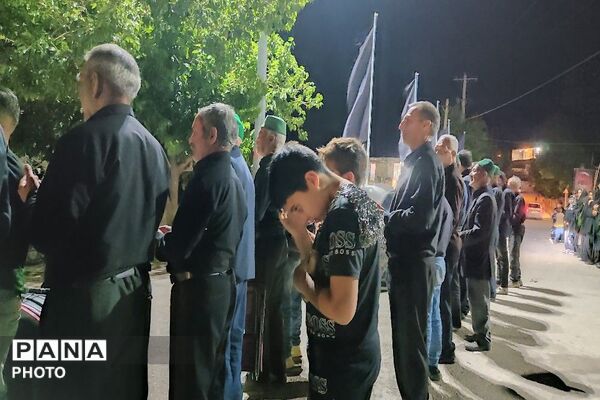 هیئت زنجیر زنی در هشتمین شب از ماه محرم الحرام در حسینیه شهدای شهر بار