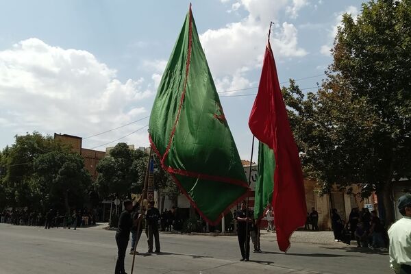 اشک و خون؛ نیشابور در سوگ پیامبر رحمت و امام مجتبای آل‌محمد (ع) غرق در عزاداری شد