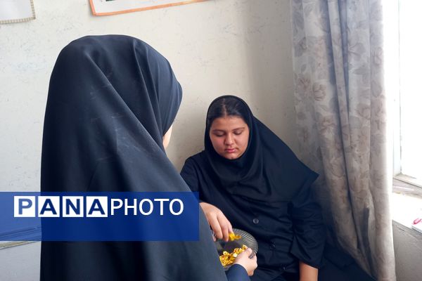 جشن ولادت امام حسن عسکری(ع) در دبیرستان شاهد فیض