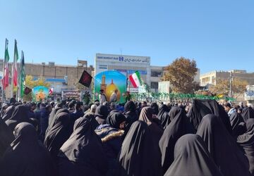 پیکر مطهر شهیدان گمنام میهمان آسمانی مادر سادات 