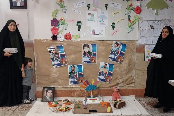 برگزاری نمایشگاه به مناسبت «هفته پدافند غیرعامل» در دبستان شهید مجید مجیدی ناحیه دو شهرری 