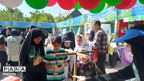 نقش‌آفرینی مناطق ۱۹گانه در افتتاحیه پایگاه‌های تابستانی دانش‌آموزان تهران
