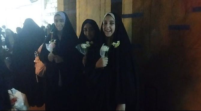 پایان خوش سه روز اعتکاف دختران در مسجد امام سجاد(ع)