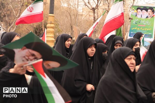 حضور حداکثری مردم و فرهنگیان اسلامشهر در راهپیمایی روز جهانی قدس 
