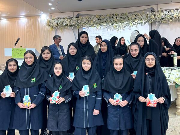 جشن ستارگان دبیرستان شاهد هاجر کاشمر