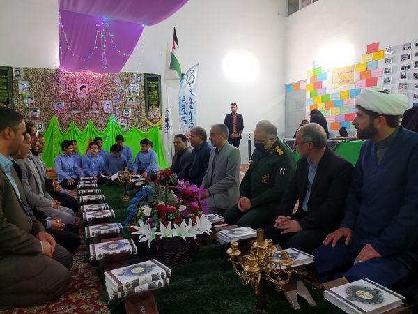 آیین افتتاحیه نمایشگاه قرآن عترت در شهرستان خلیل‌آباد 