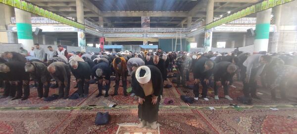 برگزاری با شکوه نماز جماعت عبادی سیاسی جمعه در شهرستان نورآباد
