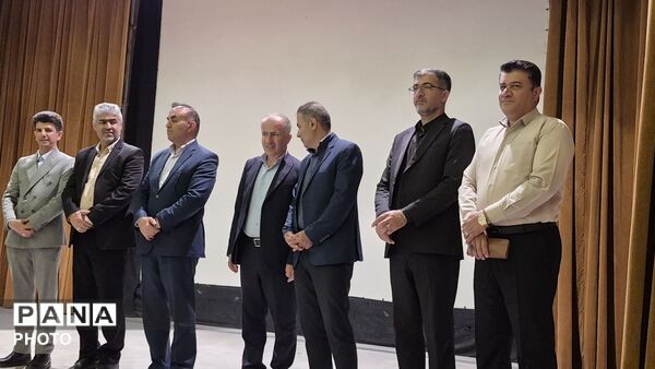 گردهمایی خانواده سازمان دانش‌آموزی 