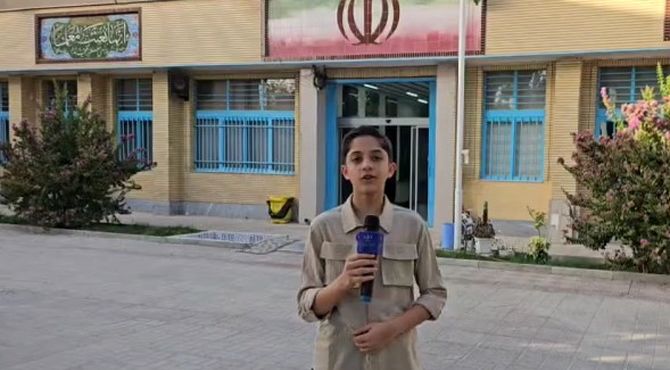 شورای آموزش و پرورش و تجلیل از رتبه‌های برتر کنکور 

