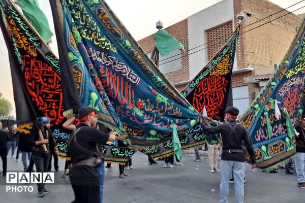 آیین‌های تاسوعا و عاشورا در لارستان