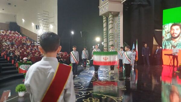 پیش‌کنگره معلمان و بیش از ۱۱۰۰ دانش‌آموز شهید منطقه ۱۶