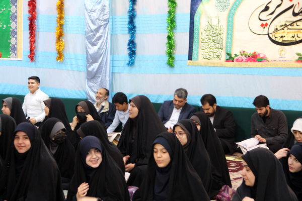 برگزاری بزرگترین محفل انس با قرآن دانش آموزی در ناحیه یک شهرری