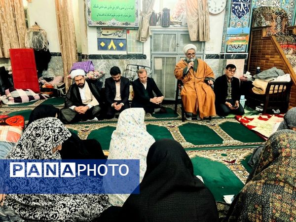 مراسم اعتکاف مادر دختری در مسجد صاحب الزمان آشخانه