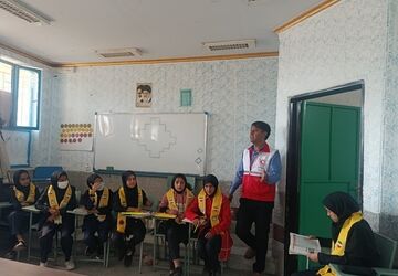 مانور زلزله در مدرسه عشایری حضرت رقیه(س) جیرفت 