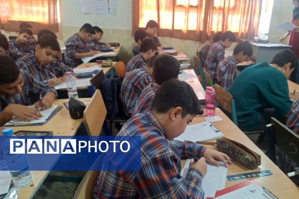 آغاز آزمون هماهنگ پایه ششم ناحیه ۳ شیراز 