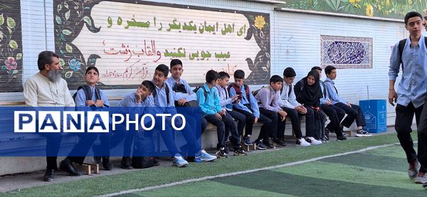 بازگشایی مدرسه شهید مطهری با لبخند مهر 