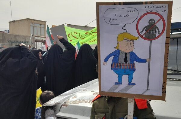 راهپیمایی مردم جعفرآباد قم در جشن سالگرد پیروزی انقلاب