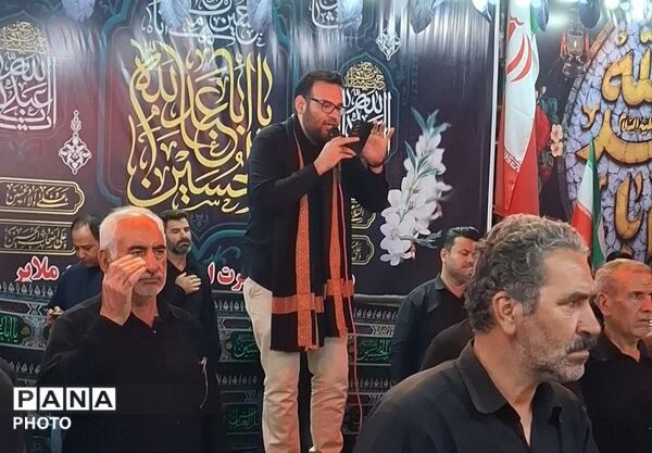 سوگواری مردم ملایر در روز عاشورای حسینی 